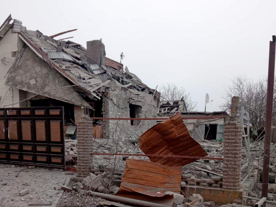 зруйнований будинок 809df зруйнований будинок 809df