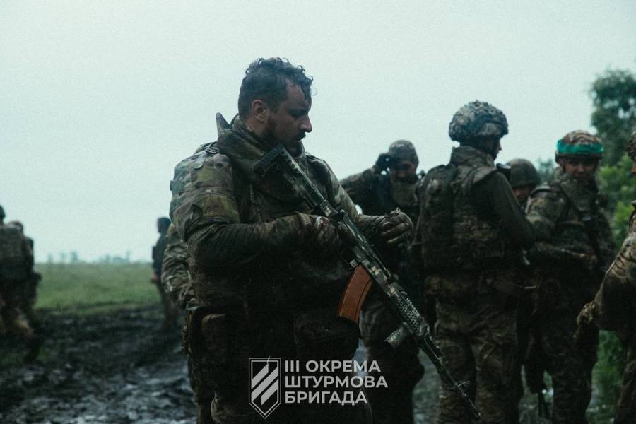 Військові 61033 Військові 61033