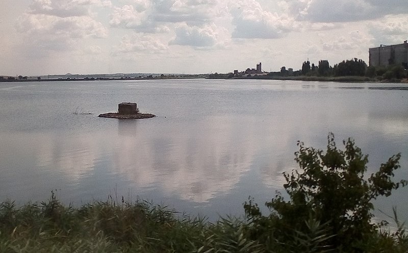 Ворог пошкодив греблю Курахівського водосховища - Донецька ОВА