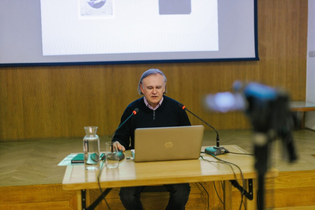 колекцію