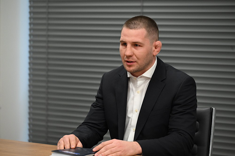 максим швець